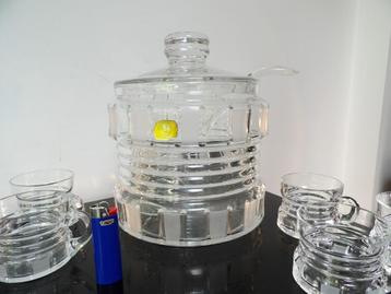 Art Deco grote Bowl + Glazen, Duits Kristal beschikbaar voor biedingen