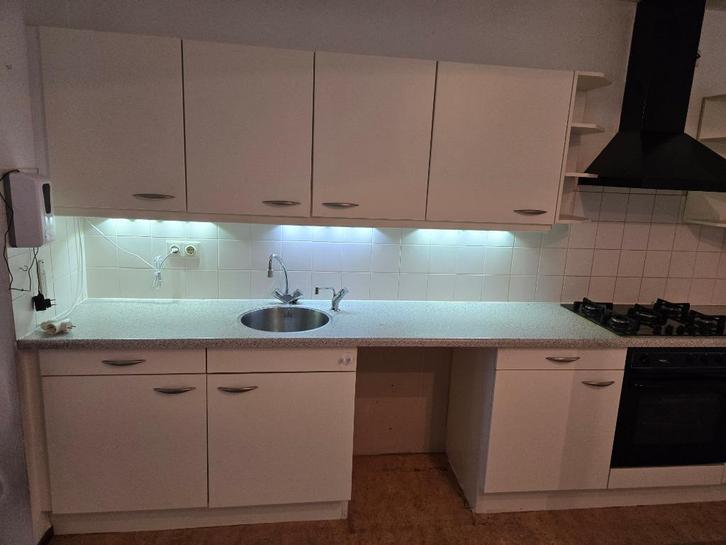 grote keuken gebruikt, Huis en Inrichting, Keuken | Complete keukens, Gebruikt, Enkelwandige keuken, Crème, Ophalen