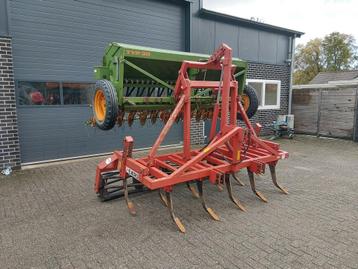 Evers Welsh Cultivator met Amazone D7 Zaaimachine beschikbaar voor biedingen