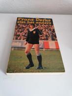 Frans Derks ziet het anders - Voetbalboek, Ophalen of Verzenden, Gelezen, Frans Derks, Balsport