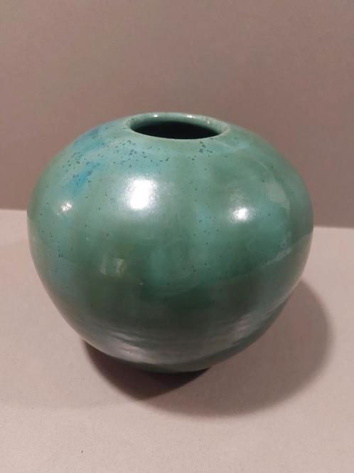 Pieter Groeneveldt Vaas - Keramiek - Groen - 15cm, Antiek en Kunst, Antiek | Vazen, Ophalen of Verzenden