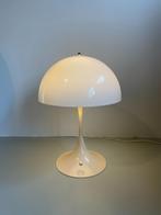 Louis Poulsen Panthella tafelmodel Verner Panton, Ophalen, Kunststof, Gebruikt, Info@vintagedesign.nl