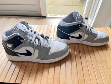 Nike air jordan damesschoenen, maat 39 beschikbaar voor biedingen