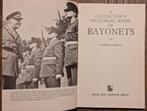Collector's Pictorial Book of Bayonets - F. Stephens, Ophalen of Verzenden, Overige soorten, Overige gebieden, Boek of Tijdschrift