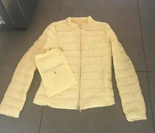 Patrizia Pepe lichtgewicht donsjasje 36/38, Kleding | Dames, Jasjes, Kostuums en Pakken, Zo goed als nieuw, Jasje, Maat 36 (S)