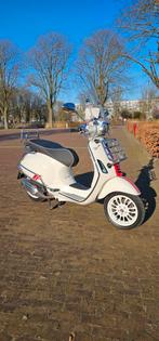 Vespa Sprint Touring 2022 - 6200 km, Ophalen, Overige modellen, Zo goed als nieuw, Benzine