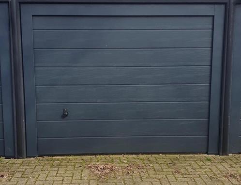 Te Koop: Drie garageboxen Zandzuigerstraat 's-Hertogenbosch, Zakelijke goederen, Bedrijfs Onroerend goed, Opslag of Loods, Koop