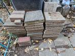 Gratis Tegels - Zelf Ophalen in Arnhem, Ophalen, Gebruikt, Minder dan 5 m², Beton