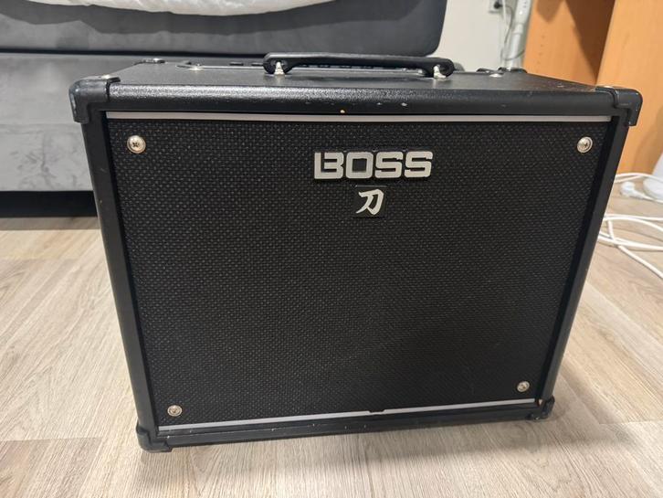 Boss Katana mk1 50W, Muziek en Instrumenten, Versterkers | Bas en Gitaar, Gebruikt, Gitaar, 50 tot 100 watt, Ophalen