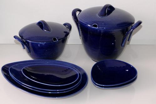 Rörstrand "Blå Eld" / Blue Fire serviesdelen w.o. dekschalen, Huis en Inrichting, Keuken | Servies, Gebruikt, Schaal of Schalen