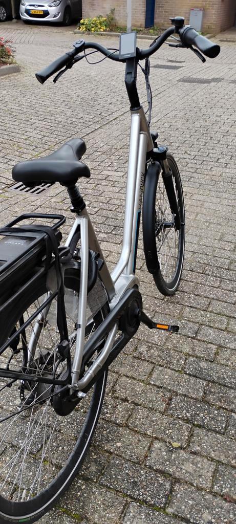 Van Dijck e-bike met Bafang middenmotor 2022 slechts 1400 km, Fietsen en Brommers, Fietsen | Dames | Damesfietsen, Zo goed als nieuw