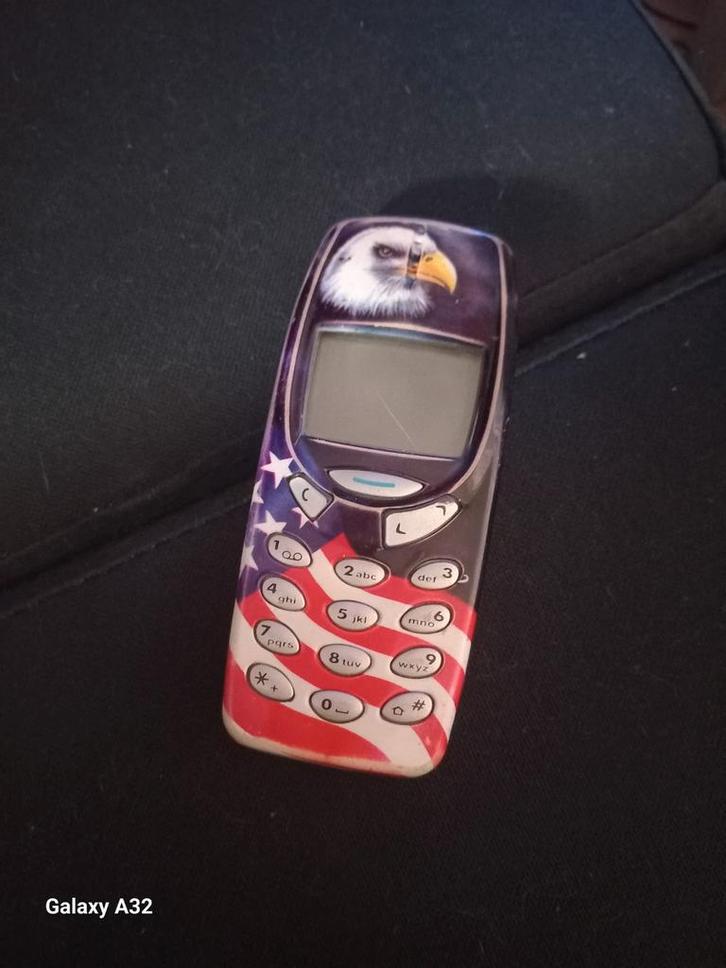 Nokia 3310 - Custom Adelaar Design, Telecommunicatie, Mobiele telefoons | Overige merken, Gebruikt, Zonder abonnement, Zonder simlock