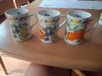Te koop 3 mokken, Huis en Inrichting, Ophalen of Verzenden, Zo goed als nieuw, Overige stijlen, Kop(pen) en/of Schotel(s)