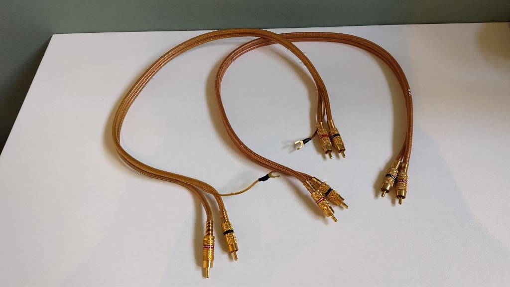 2x Klassieke Interlink RCA kabels, Audio, Tv en Foto, Audiokabels en Televisiekabels, Ophalen of Verzenden, Gebruikt, Minder dan 2 meter