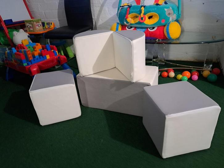 speelblokken soft play schuimblokken / zachte speelelementen, Kinderen en Baby's, Speelgoed | Bouwstenen, Zo goed als nieuw, Overige merken