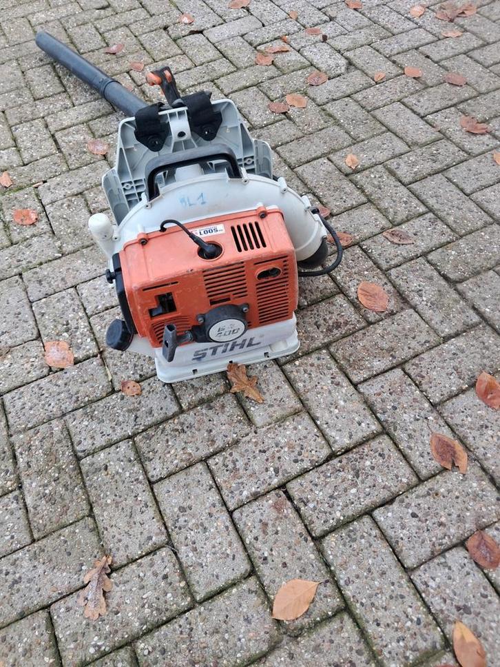 Stihl BR 400 Ruggedragen Bladblazer - Direct Inzetbaar!, Tuin en Terras, Bladblazers, Gebruikt, Ruggedragen, Benzine, Ophalen