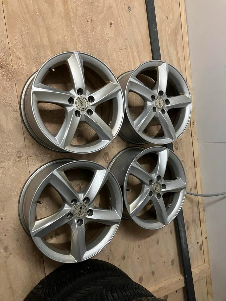 Mega Wheels Tigera Velgen en RC velgen 17 inch, 2 sets x 4., Auto diversen, Auto-accessoires, Gebruikt, Ophalen