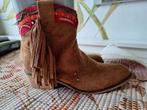 Laarzen maat 38 cowboy western ibiza boho style franjes, Kleding | Dames, Schoenen, Ophalen of Verzenden, Zo goed als nieuw, Bruin