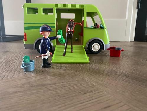 PLAYMOBIL Country Paardenvrachtwagen - 6928, Kinderen en Baby's, Speelgoed | Playmobil, Zo goed als nieuw, Complete set, Ophalen of Verzenden