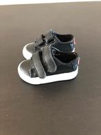 Blauwe baby sneakers maat 18, Schoentjes, Meisje, Ophalen of Verzenden, Zo goed als nieuw