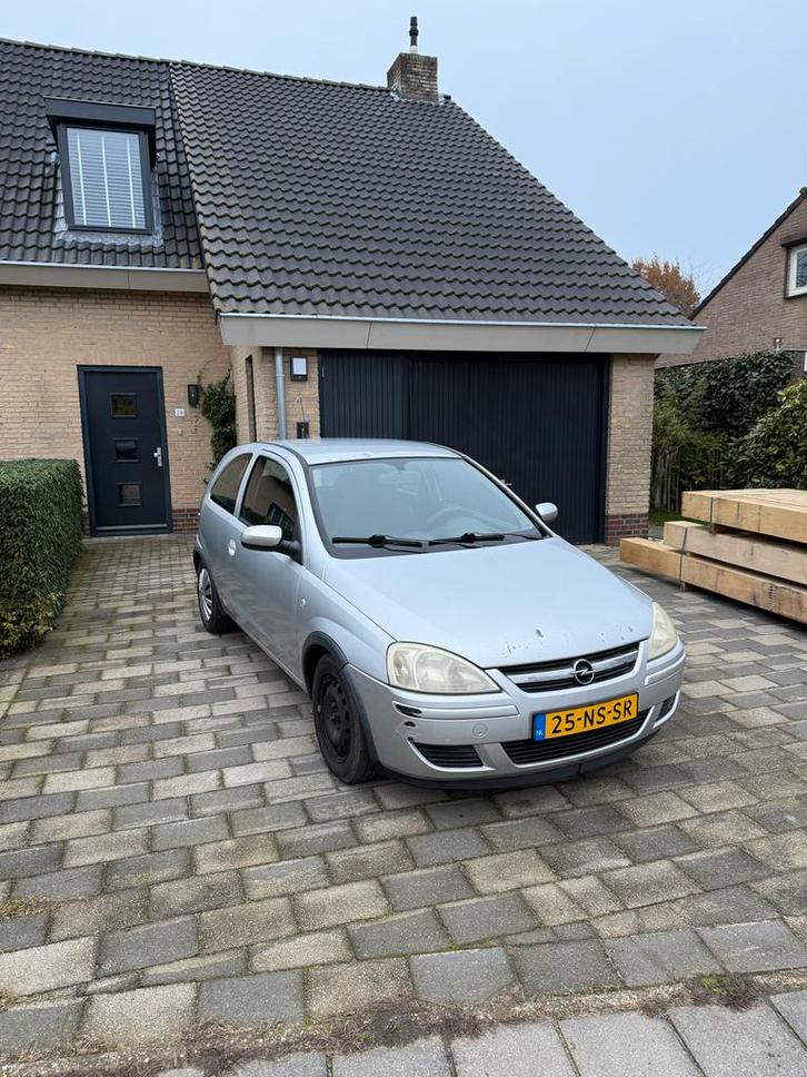 Opel Corsa 1.2 16V 3D 2004 Grijs, Auto's, Opel, Particulier, Corsa, Airbags, Bluetooth, Centrale vergrendeling, Elektrische ramen