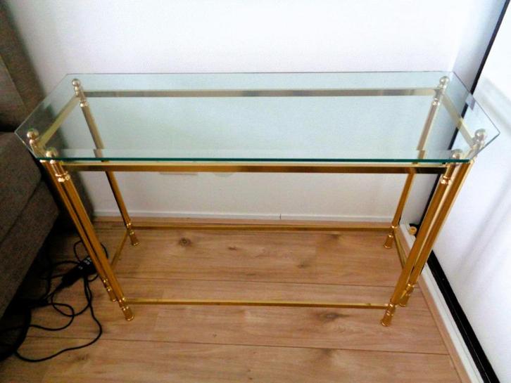 Messing bijzettafel met glasplaat er op, Huis en Inrichting, Tafels | Bijzettafels, Gebruikt, Overige vormen, 60 cm of meer, 75 cm of meer