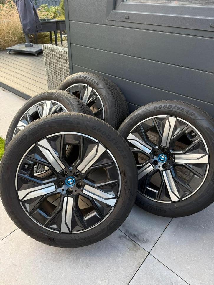 21 BMW IX  VELGEN WINTERBANDEN ORIG SET TPMS, Auto-onderdelen, Banden en Velgen, Banden en Velgen, Winterbanden, 21 inch, 255 mm