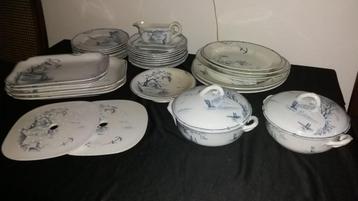 Servies Marinus beschikbaar voor biedingen