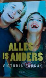 Boek Alles is anders / 2008, Ophalen of Verzenden, Gelezen, Victoria Farkas
