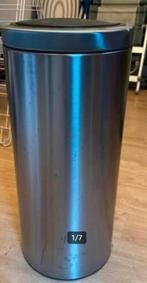 Brabantia Touch bin flat top afvalemmer 30 liter, Ophalen of Verzenden, Zo goed als nieuw, Rvs, 50 tot 75 cm