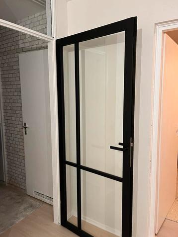 Svedex Zwarte Binnendeur 83x201cm beschikbaar voor biedingen