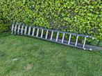 Ladder 2 x 14 sporten. Tot 7 meter werkhoogte., Doe-het-zelf en Verbouw, Ladders en Trappen, Ophalen, Zo goed als nieuw, Ladder