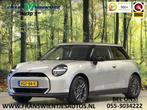 MINI Cooper E Essential 40.7 kWh | Nieuw ! | 37 Kilometer! |, Stof, Gebruikt, 300 km, 4 stoelen