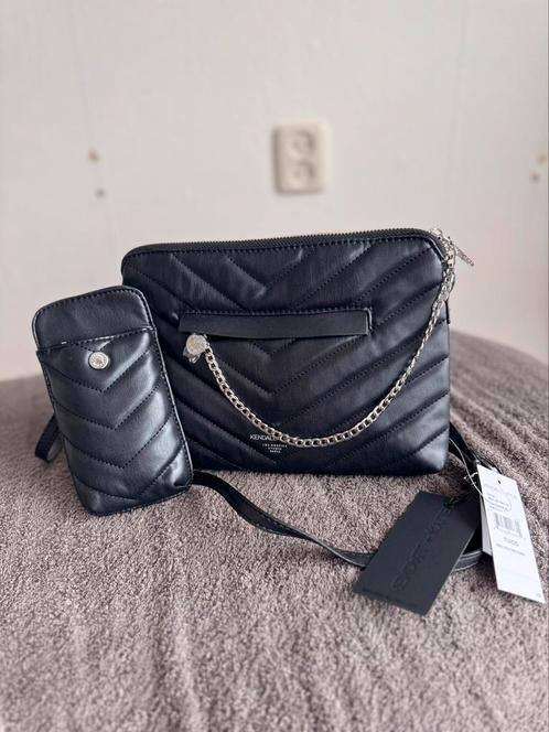 Kendall + Kylie schoudertasje nieuw, Sieraden, Tassen en Uiterlijk, Tassen | Schoudertassen, Nieuw, Overige merken, Zwart, Ophalen of Verzenden