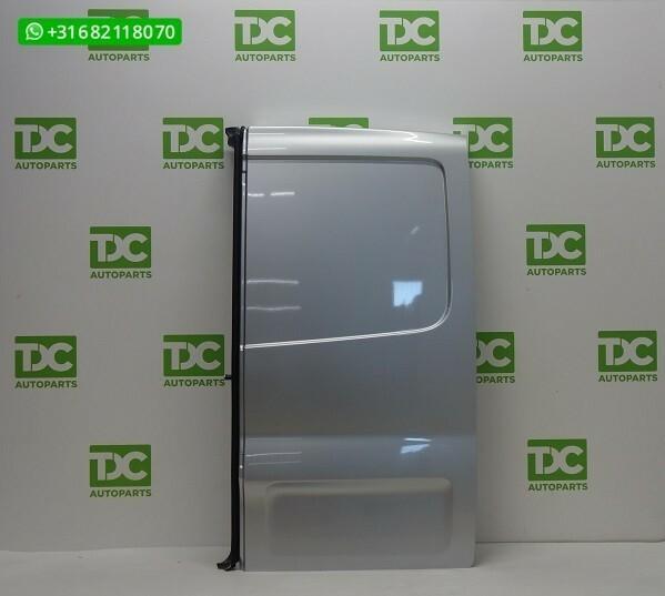 Renault Trafic (14-19) Achterdeur rechts dicht zilvergrijs, Auto-onderdelen, Carrosserie en Plaatwerk, Deur, Renault, Achter, Rechts