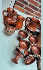 Vintage Bulgaars aardewerk servies., Antiek en Kunst, Ophalen of Verzenden