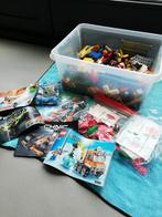 Krat vol Lego met verschillende boekjes, Ophalen of Verzenden, Zo goed als nieuw, Losse stenen, Lego