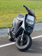 Typhoon 172, Fietsen en Brommers, Scooters | Piaggio, Tweetakt, Gebruikt, Overige modellen, Maximaal 45 km/u