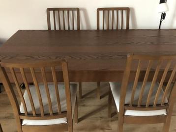 IKEA Ekedalen Extendable Table + 4 Chairs beschikbaar voor biedingen