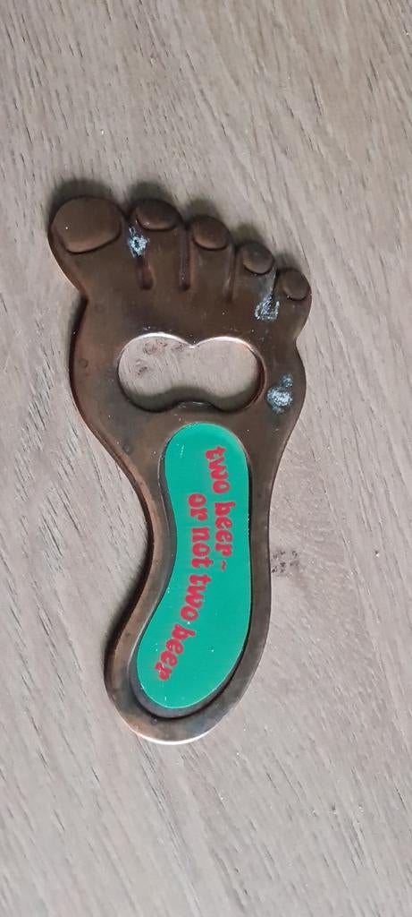Vintage Voet Flesopener - 'Two Beer or Not Two Beer', Verzenden, Gebruikt