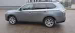 Mitsubishi Outlander 2.0 MPI 2WD 2013 Grijs benzine, 1998 cc, Zwart, 4 cilinders, Origineel Nederlands
