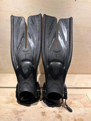 Duikuitrusting. Flippers merk Tusa L/XL beschikbaar voor biedingen