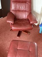 Relax stoel met hocker, Ophalen, Gebruikt, Leer, 50 tot 75 cm