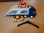 Little tikes vrachtwagen met twee sportautos speelgoed, Kinderen en Baby's, Speelgoed | Speelgoedvoertuigen, Ophalen, Gebruikt