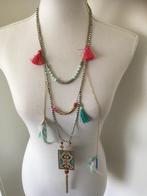 Bershka lange indianen glaskraaltjes hanger ketting, Ophalen of Verzenden, Zo goed als nieuw, Overige materialen, Verstelbaar