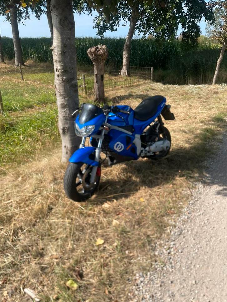 Gilera dna, Fietsen en Brommers, Brommers | Crossbrommers, Zo goed als nieuw, Overige merken, Ophalen of Verzenden