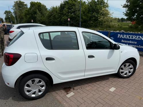Dacia Sandero 2019 Wit, Auto's, Dacia, Particulier, Sandero, Airbags, Bluetooth, Centrale vergrendeling, Isofix, Mistlampen, Radio
