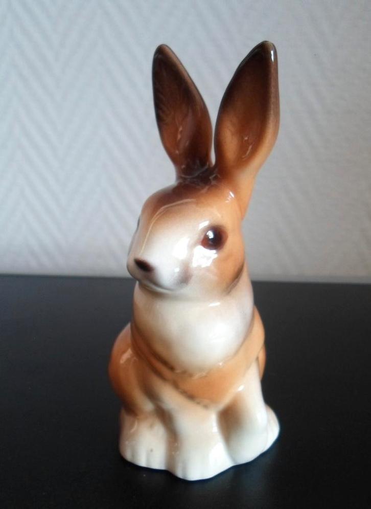 Porseleinen haasje Goebel., Verzamelen, Beelden en Beeldjes, Zo goed als nieuw, Dier, Ophalen of Verzenden