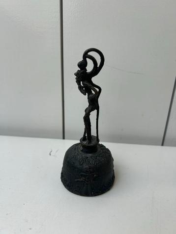 Indonesisch Bronzen Belletje beschikbaar voor biedingen