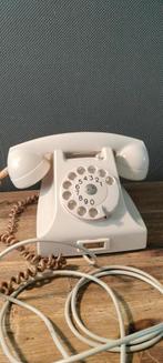 Vintage bakelieten PTT Ericsson ruen telefoon okt 1961., Telecommunicatie, Vaste telefoons | Niet Draadloos, Ophalen of Verzenden